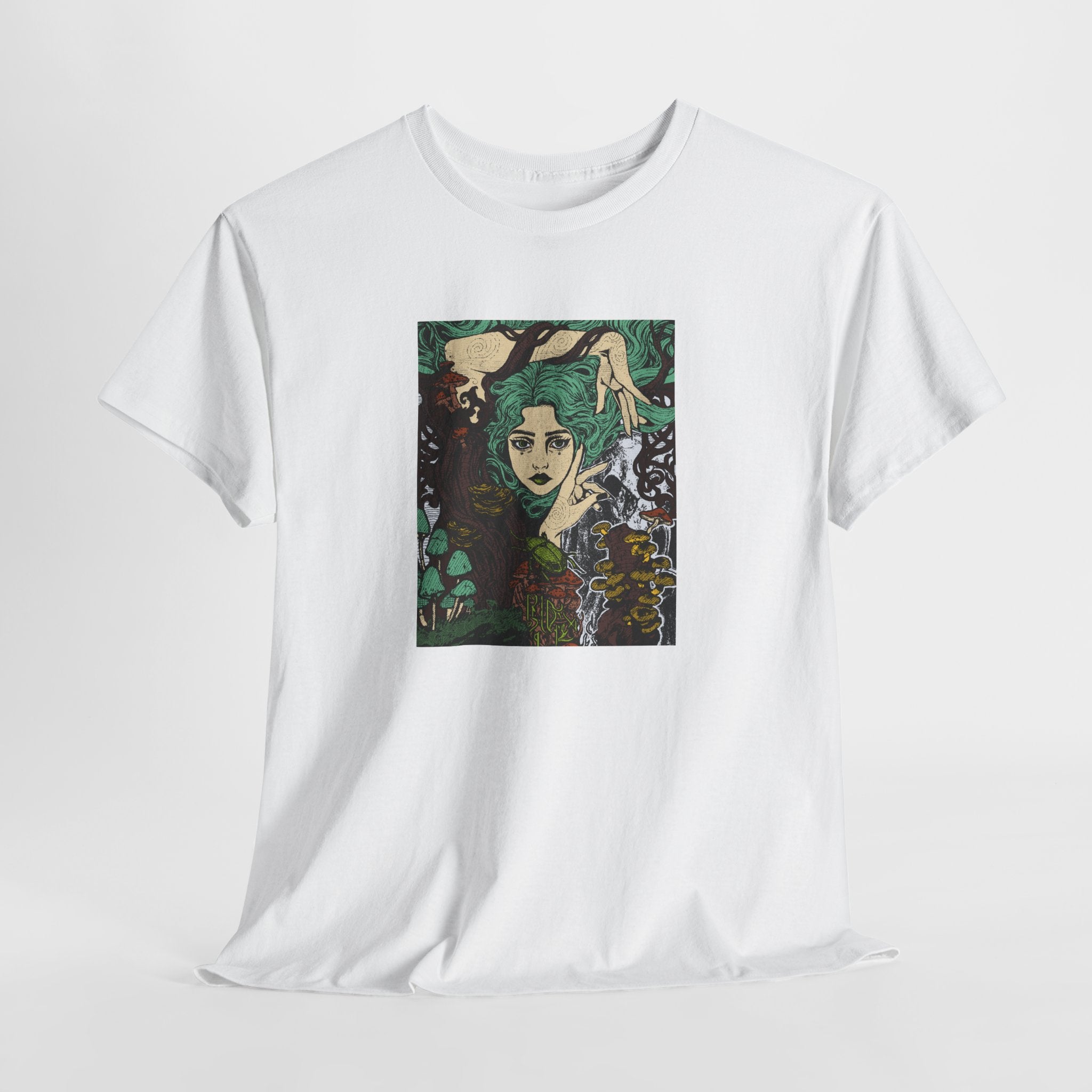 Aquela que Germina na Morte | SPKTR T-Shirt