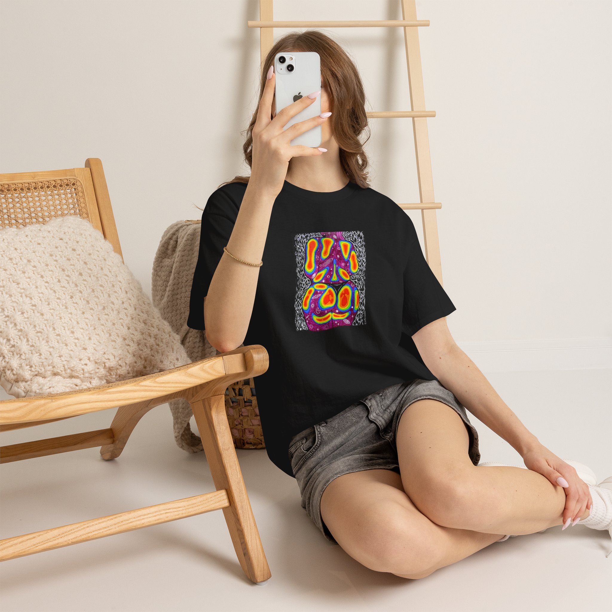 "Mulher, Um Universo" | SPKTR T-Shirt