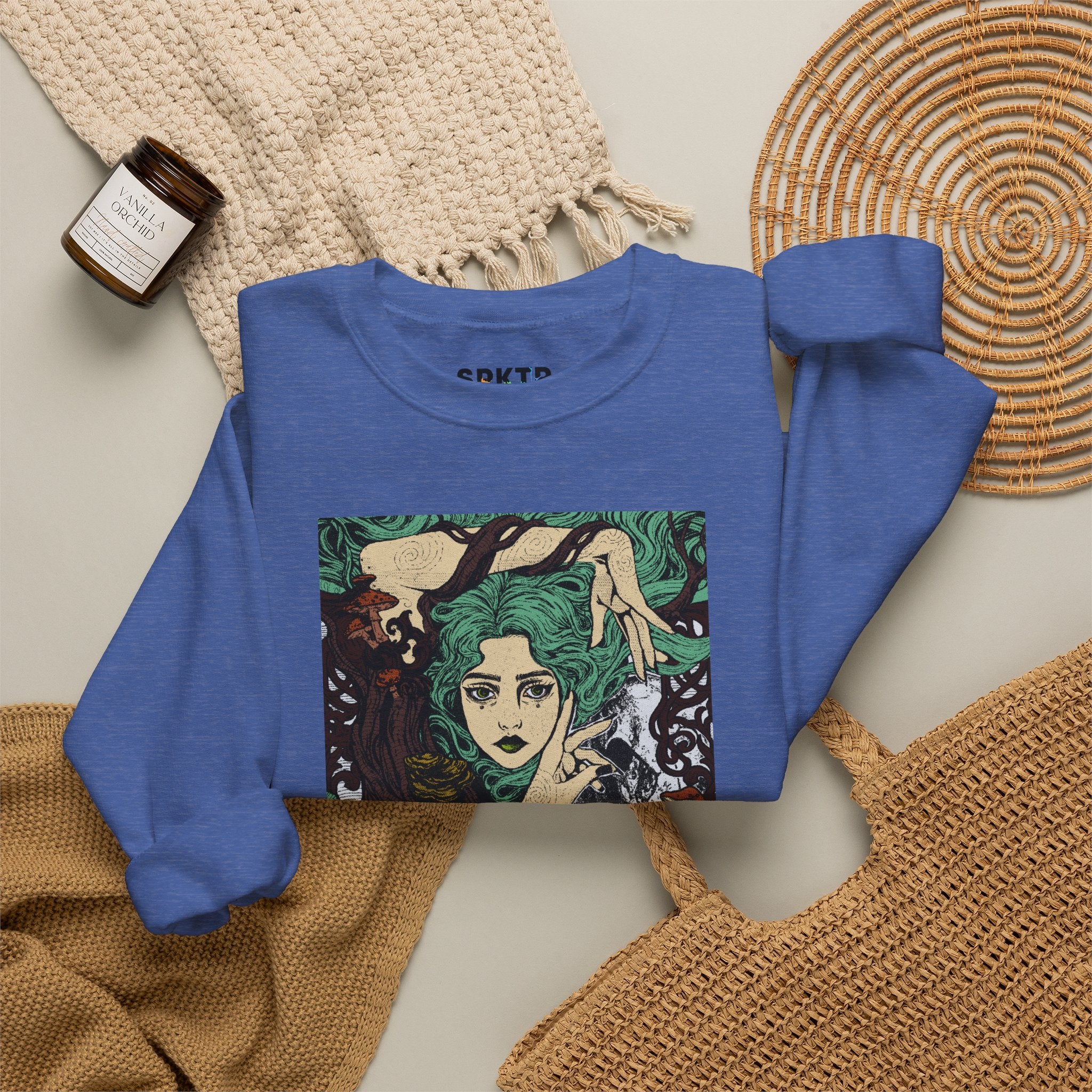 Aquela que Germina na Morte | SPKTR Graphic Sweatshirt