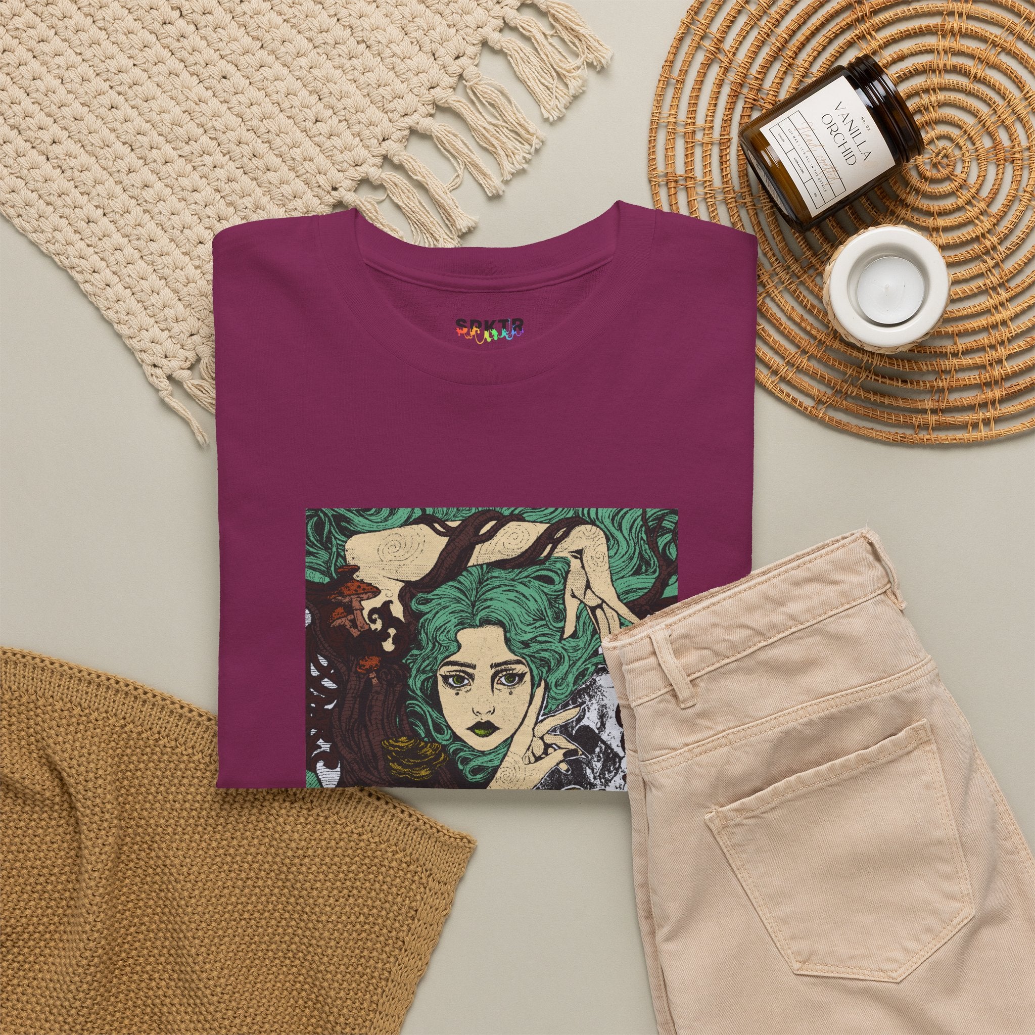 Aquela que Germina na Morte | SPKTR T-Shirt