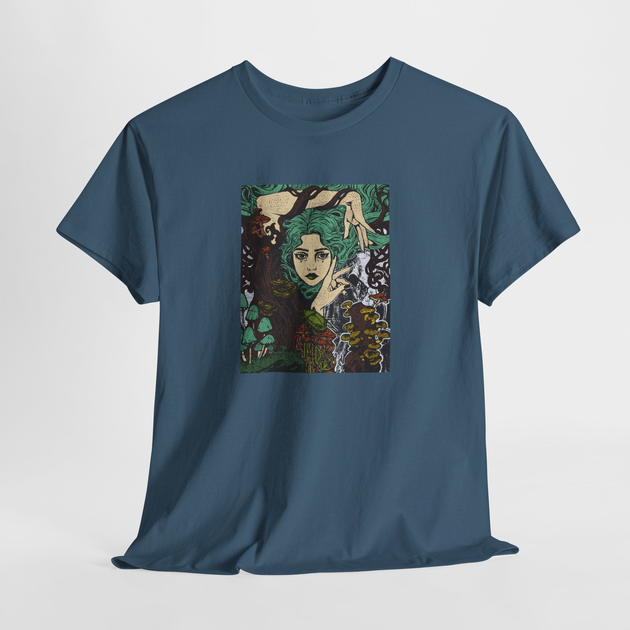 Aquela que Germina na Morte | SPKTR T-Shirt